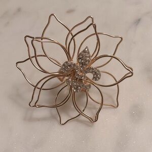 Gold Toned Large Fleur De Lis Flower Ring